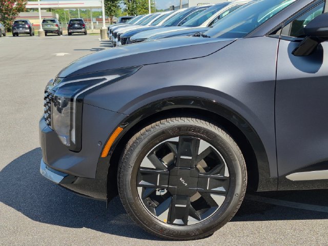 New 2026 Kia Sportage SX FWD image 9