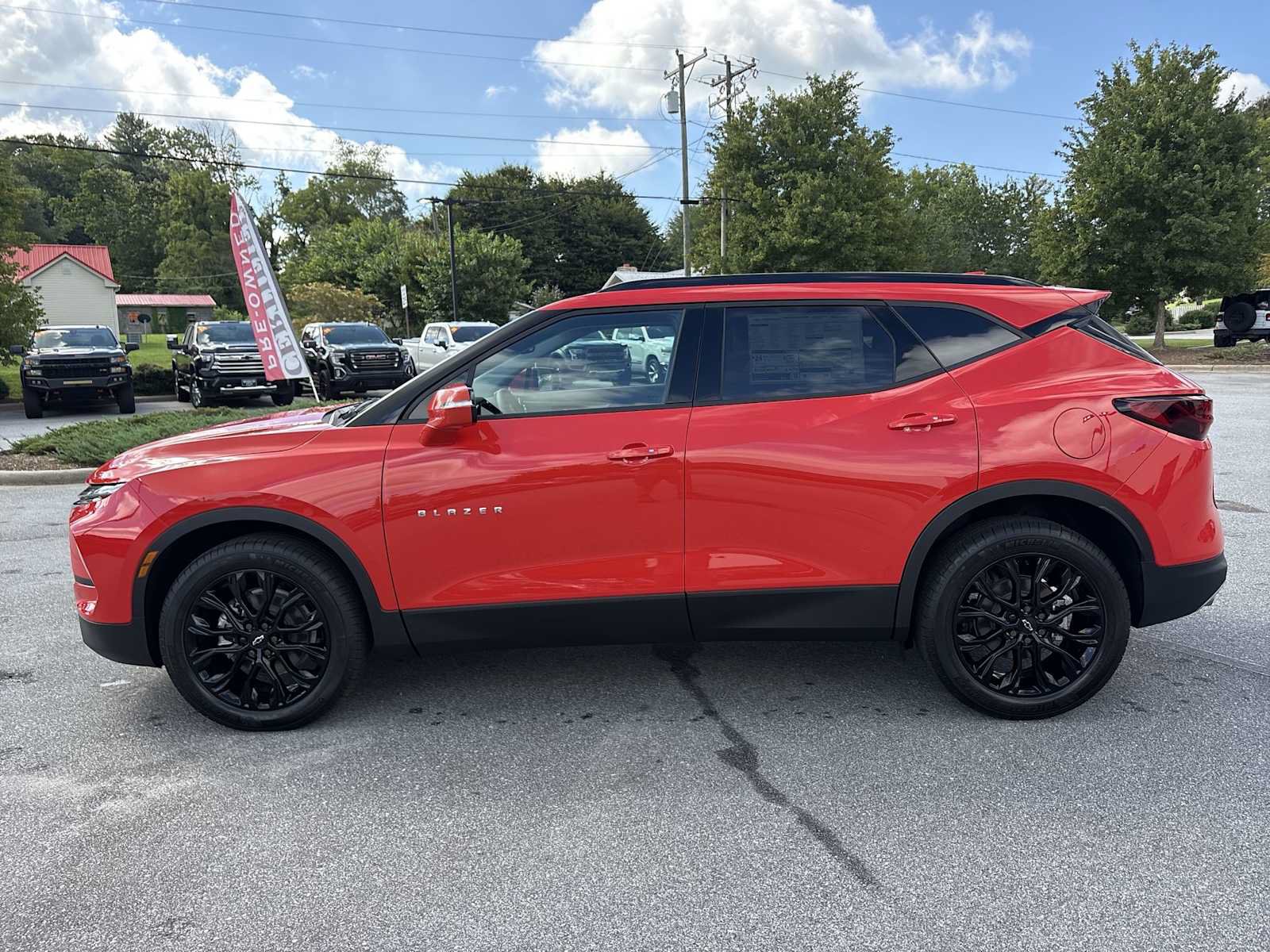 New 2026 Chevrolet Blazer LT w/ LPO, Floor Liner Package AWD/4WD image 9