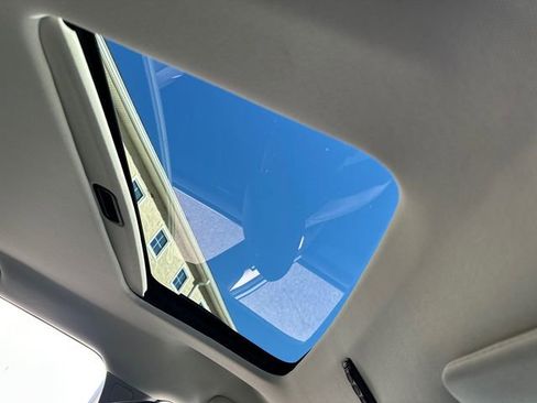 Used 2018 Subaru Outback 2.5i Premium image 20