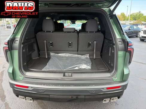 New 2027 Chevrolet Traverse LT w/ Midnight/Sport Edition AWD/4WD image 23