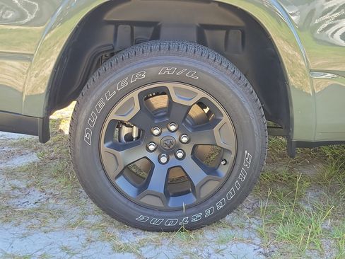Used 2026 RAM 1500 Big Horn AWD/4WD image 5