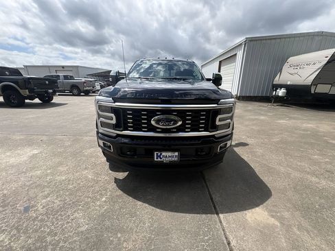 Used 2026 Ford F450 Platinum w/ Platinum Plus Package AWD/4WD image 3