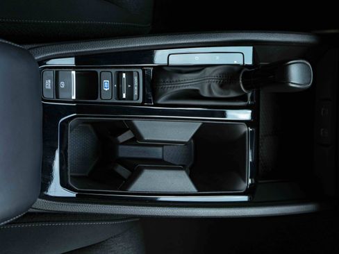Used 2024 Honda Accord Sport image 27