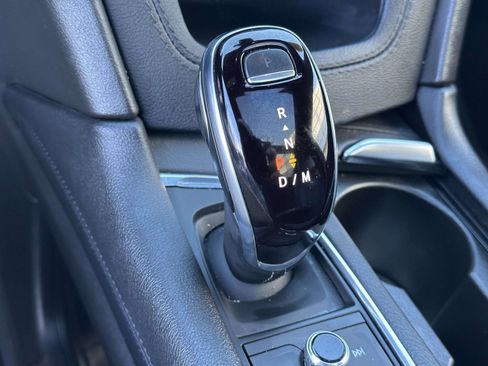 Used 2023 Cadillac XT5 Premium Luxury w/ Technology Package image 32