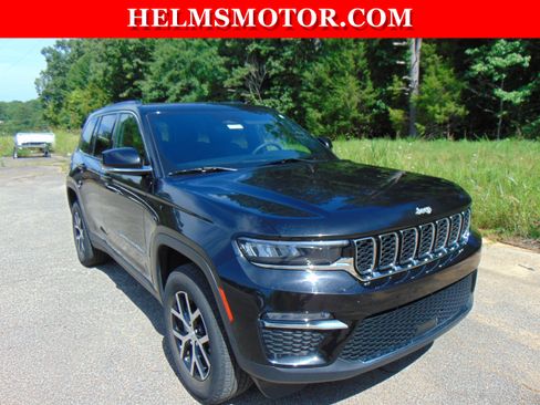 Certified 2024 Jeep Grand Cherokee Limited AWD/4WD image 13