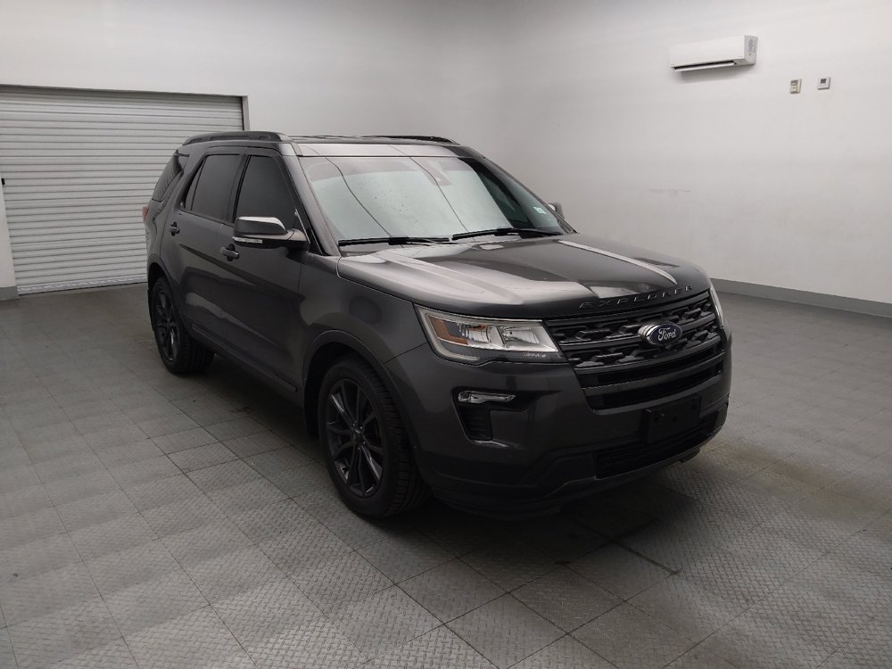Used 2019 Ford Explorer XLT w/ Equipment Group 202A FWD image 13