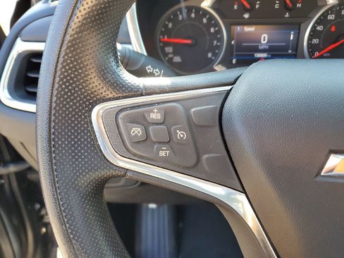 Used 2019 Chevrolet Equinox LT FWD image 16