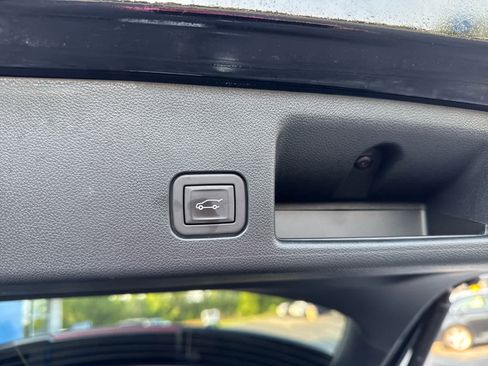 Certified 2024 Chevrolet Equinox EV RS image 15