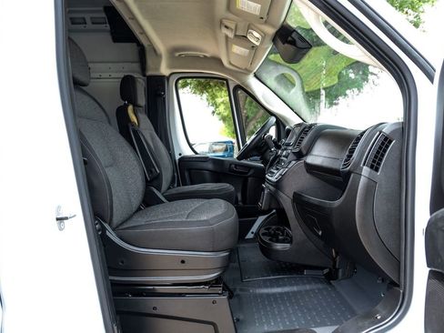 Used 2023 RAM ProMaster 2500 FWD image 31