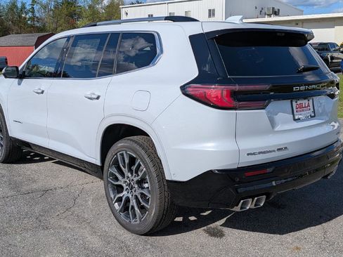 New 2026 GMC Acadia Denali Ultimate w/ LPO, All-Weather Package AWD/4WD image 9