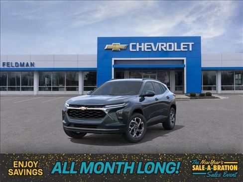 New 2026 Chevrolet Trax LT w/ Driver Confidence Package image 8