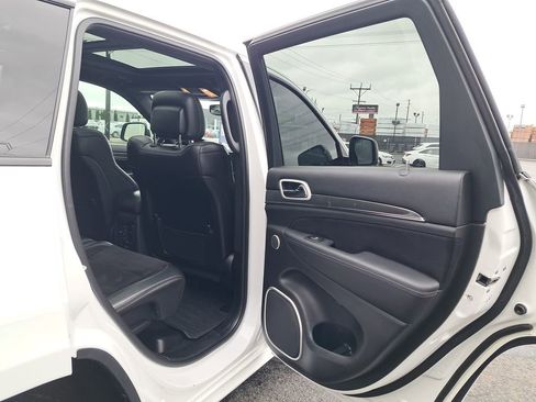 Used 2019 Jeep Grand Cherokee SRT AWD/4WD image 14
