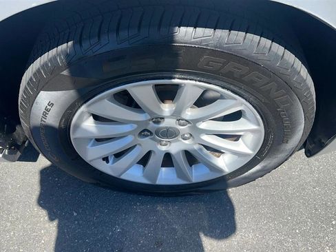 Used 2012 Chrysler 300 RWD image 22