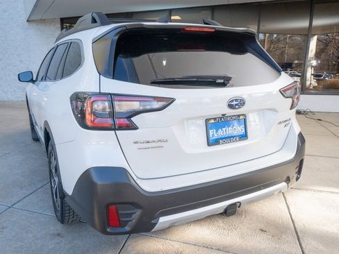 Used 2022 Subaru Outback Limited XT image 5