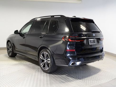 Used 2024 BMW X7 xDrive40i w/ M Sport Package AWD/4WD image 10