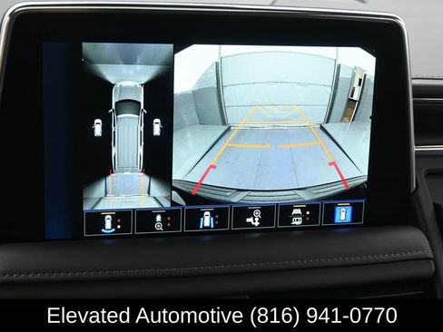 Used 2023 Chevrolet Tahoe Z71 w/ Luxury Package AWD/4WD image 24