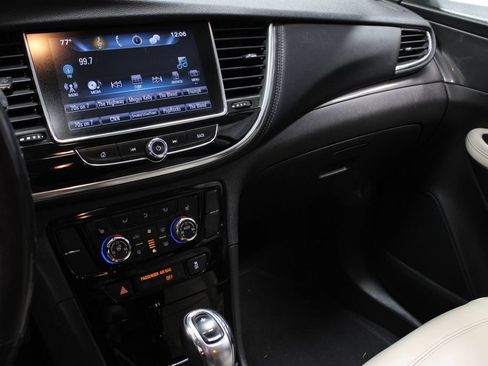 Used 2018 Buick Encore Essence w/ Experience Buick Package FWD image 31