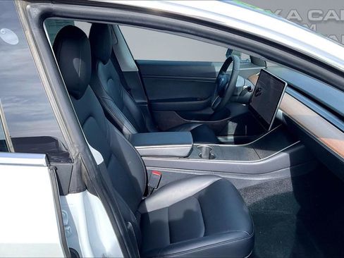 Used 2019 Tesla Model 3 Long Range image 7