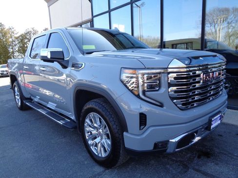 Used 2024 GMC Sierra 1500 Denali image 3