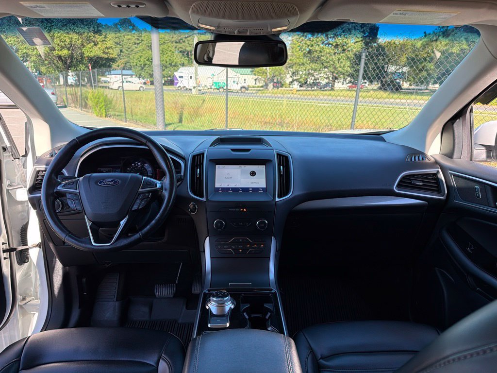 Used 2020 Ford Edge SEL w/ Convenience Package AWD/4WD image 8