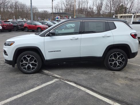 New 2026 Jeep Compass Limited image 7
