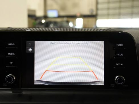 New 2026 Kia Seltos LX FWD image 17
