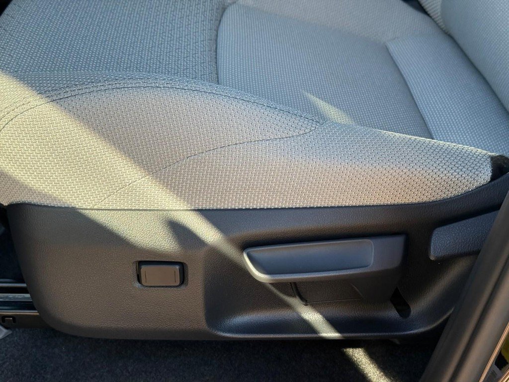Certified 2026 Toyota 4Runner SR5 AWD/4WD image 18