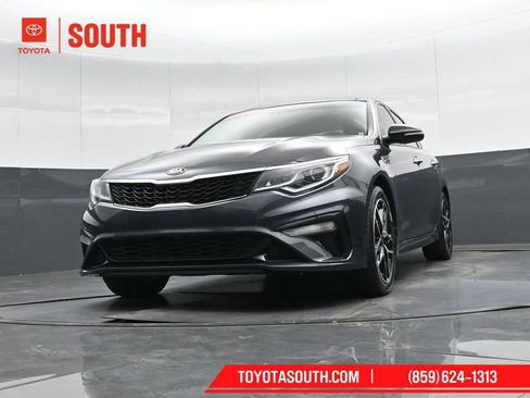 Used 2020 Kia Optima SE FWD image 40