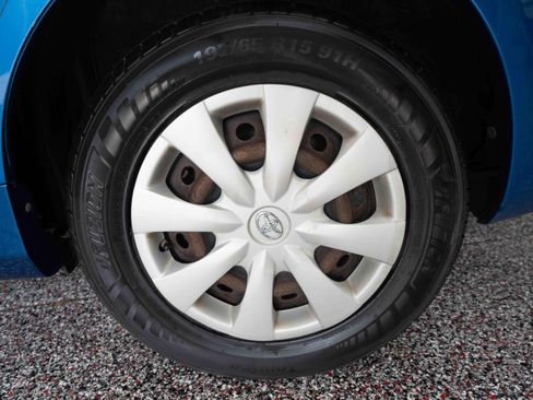 Used 2010 Toyota Corolla LE FWD image 28
