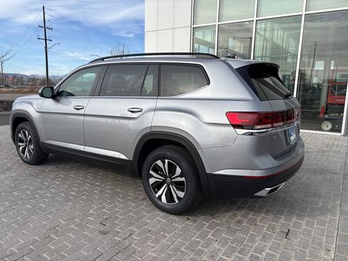 New 2026 Volkswagen Atlas SE image 3