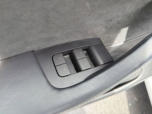 Used 2023 Tesla Model 3 Standard Range RWD image 13
