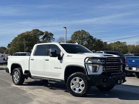 Used 2022 Chevrolet Silverado 2500 LTZ w/ LTZ Convenience Package image 7