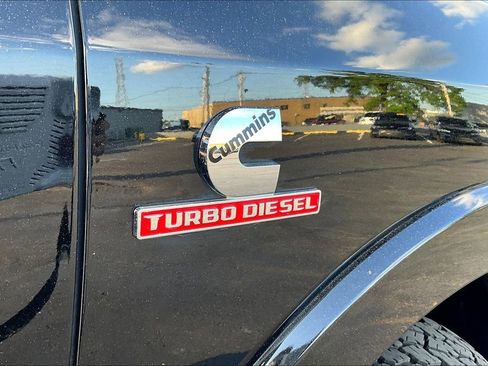 Used 2022 RAM 2500 Laramie AWD/4WD image 25
