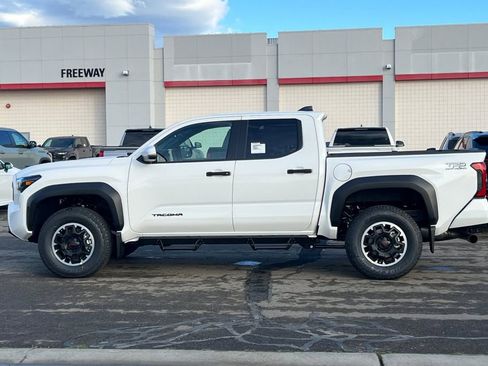 New 2026 Toyota Tacoma TRD Off-Road image 7