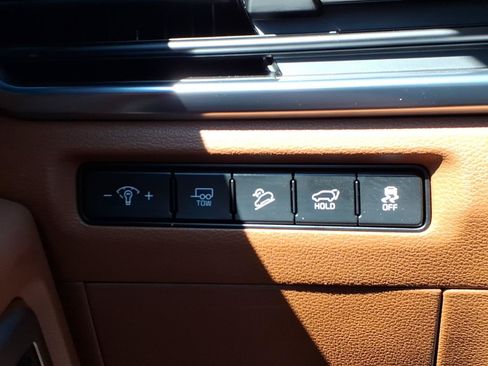 Used 2025 Kia Telluride SX X-Line AWD/4WD image 32