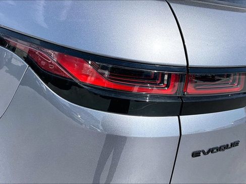 Certified 2023 Land Rover Range Rover Evoque R-Dynamic S AWD/4WD image 21