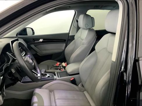 Used 2019 Audi Q5 2.0T Premium Plus w/ Premium Plus Package AWD/4WD image 11