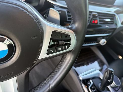 Used 2021 BMW M550i xDrive AWD/4WD image 18