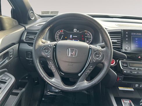 Used 2022 Honda Ridgeline Black Edition image 12