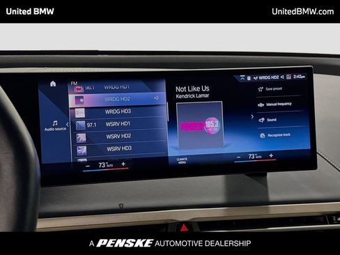 Used 2023 BMW iX M60 w/ Executive Package image 8