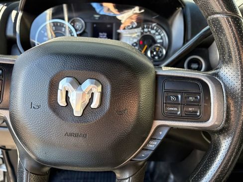 Used 2022 RAM 5500 Tradesman w/ Chrome Appearance Group image 22