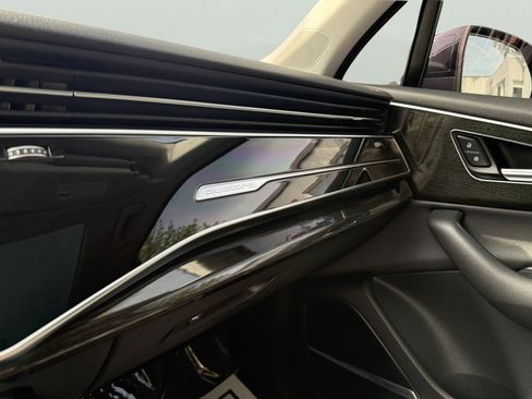 Used 2021 Audi Q7 3.0T Premium Plus AWD/4WD image 34