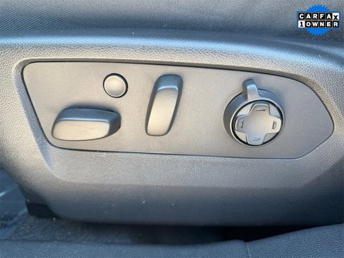 Used 2022 Buick Envision Avenir w/ Technology Package II image 20