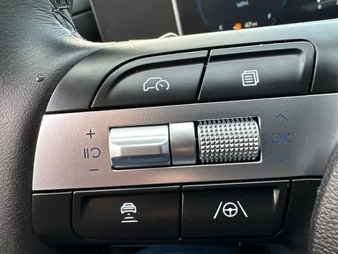 Used 2025 Hyundai Tucson SEL image 25