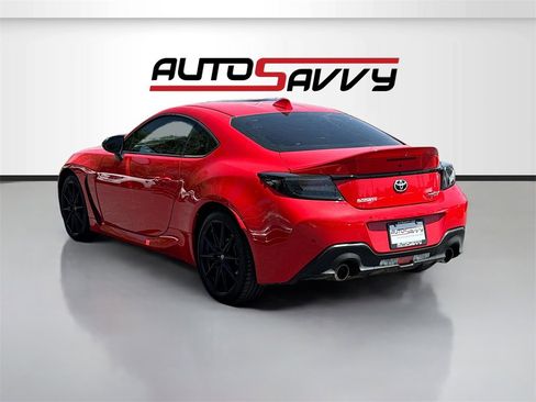 Used 2023 Toyota GR86 Premium image 5