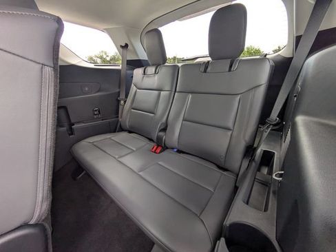Certified 2026 Ford Explorer Active w/ Active Comfort Package RWD image 15