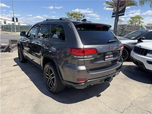 Used 2020 Jeep Grand Cherokee Trailhawk w/ Interior Metal Package image 4
