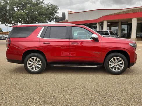 Used 2024 Chevrolet Tahoe Premier RWD image 5