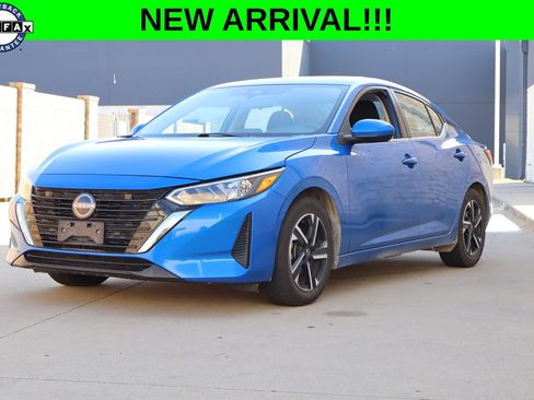 Used 2024 Nissan Sentra SV FWD image 1