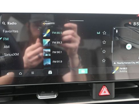 New 2026 Kia Carnival EX FWD image 18